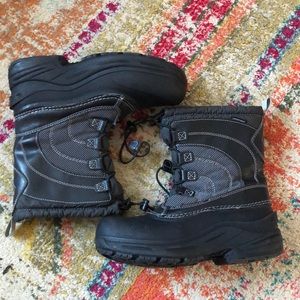 The north face kids boots